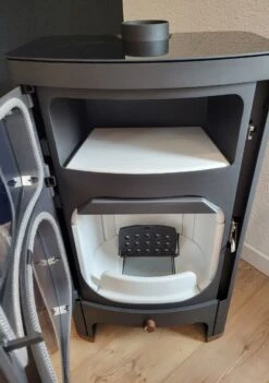 Austroflamm Heidi Back 2.0 Ausstellungsstück -Brunner Verkaufsgeschäft Austroflamm Heidi Back 2 0 2 1280x1280