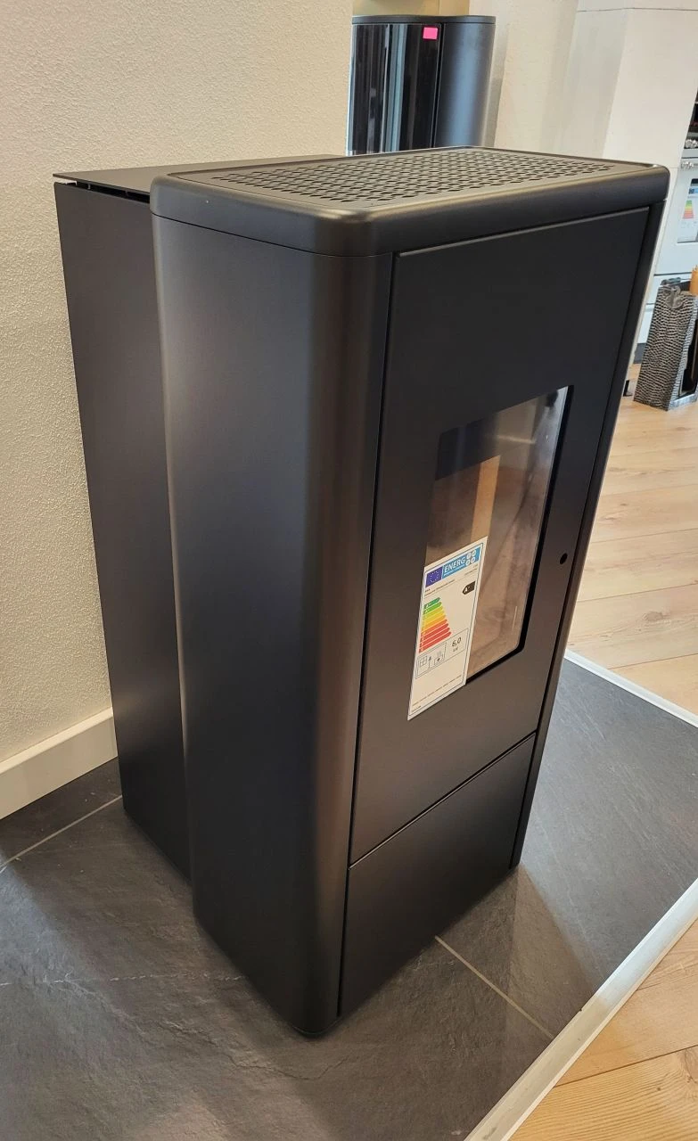 Rika Livo Pelletofen Ausstellungsstück 3 Rika Livo Pelletofen Ausstellungsstück